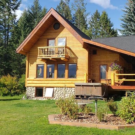 Kicking Horse Canyon Guest House Golden Exterior photo