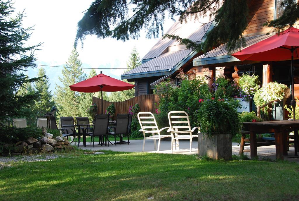 Kicking Horse Canyon Guest House Golden Exterior photo